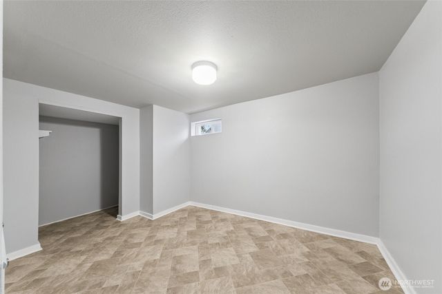 1829 Washington Avenue, Enumclaw, WA 98022