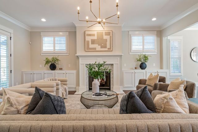 105 Ransom Ave, Nashville, TN 37205