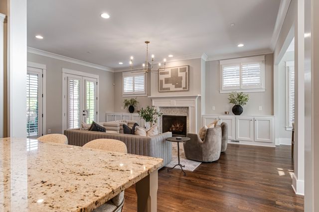 105 Ransom Ave, Nashville, TN 37205