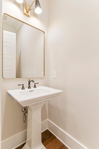 105 Ransom Ave, Nashville, TN 37205