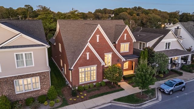 105 Ransom Ave, Nashville, TN 37205