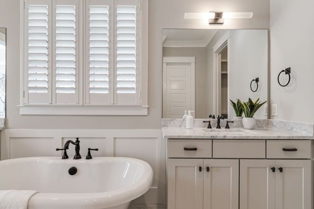 105 Ransom Ave, Nashville, TN 37205