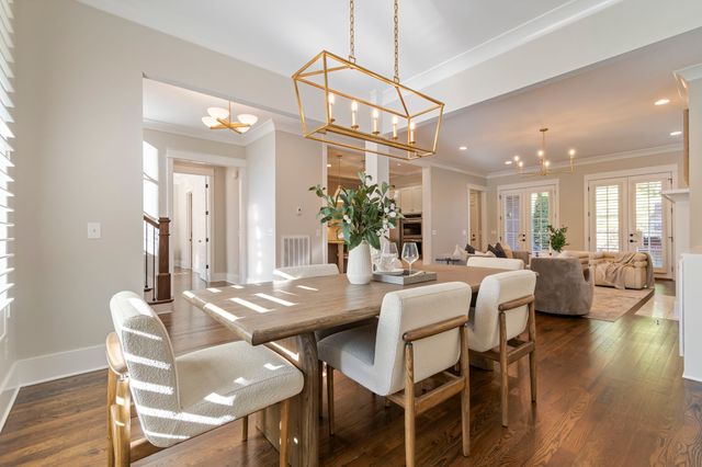 105 Ransom Ave, Nashville, TN 37205