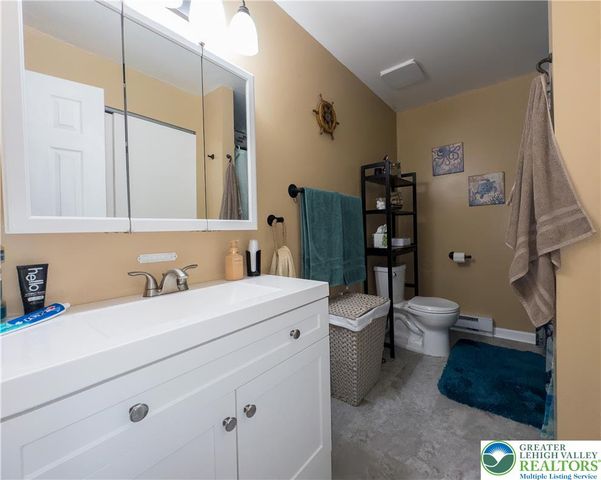 523 North 14th Street, Catasauqua Boro, PA 18032