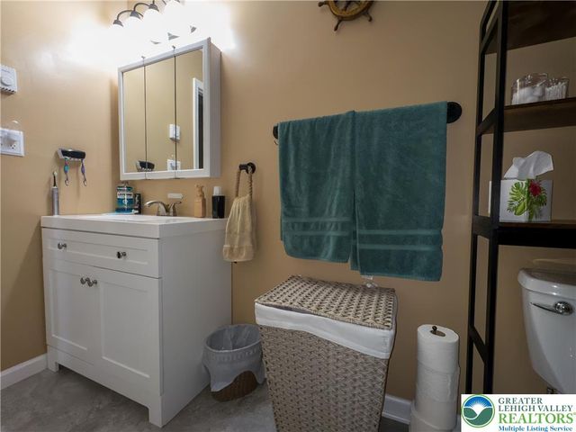 523 North 14th Street, Catasauqua Boro, PA 18032