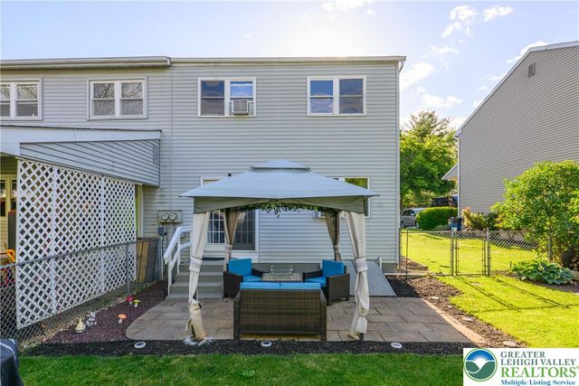 523 North 14th Street, Catasauqua Boro, PA 18032