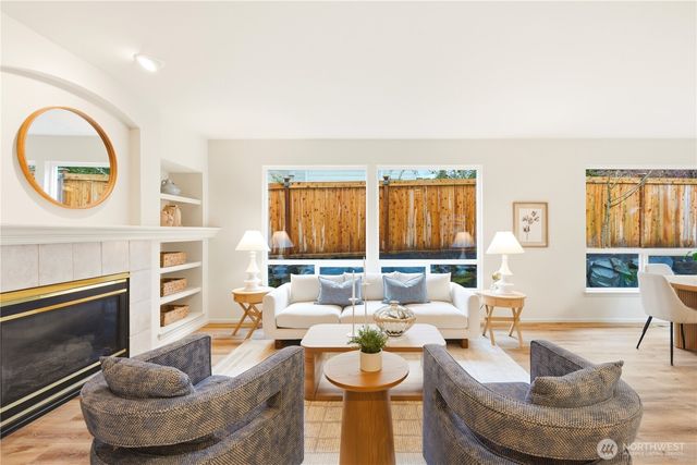 20229 29th Avenue SE, Bothell, WA 98012