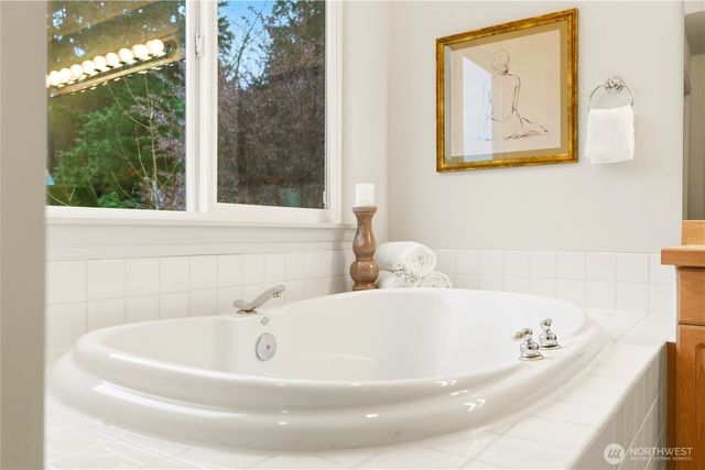 20229 29th Avenue SE, Bothell, WA 98012