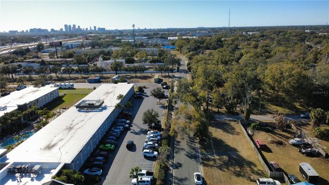 4902 E 18TH AVENUE, Tampa, FL 33605