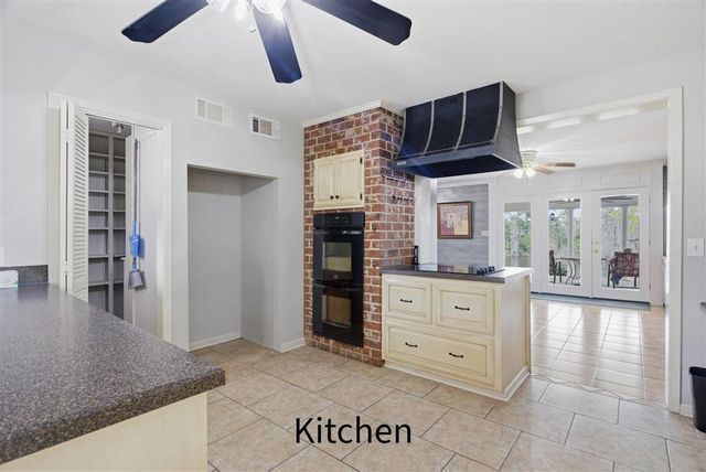 1024 Hollis Road, Westlake, LA 70669