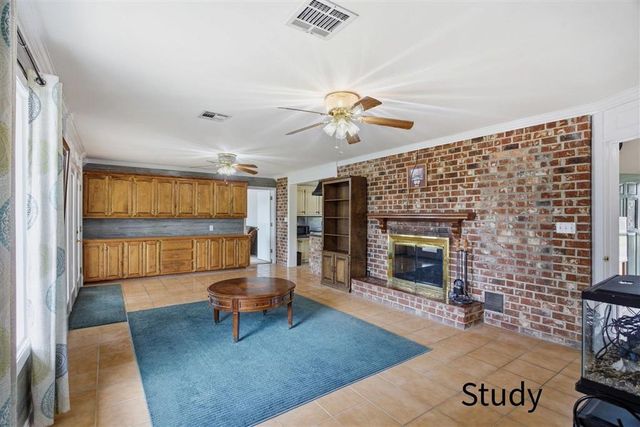 1024 Hollis Road, Westlake, LA 70669