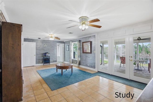 1024 Hollis Road, Westlake, LA 70669