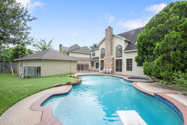 6410 Saffron Hills Drive, Spring, TX 77379