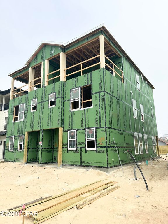 Image 6 of property listing at 5233 Thomas Drive, Panama City Beach, FL 32408