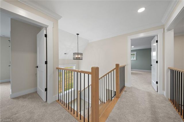 293 Old Heritage Drive, Winston-salem, NC 27107
