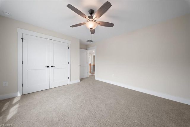 293 Old Heritage Drive, Winston-salem, NC 27107