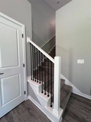 423 Spring Crest Lane, Waukee, IA 50263