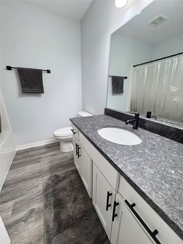 423 Spring Crest Lane, Waukee, IA 50263