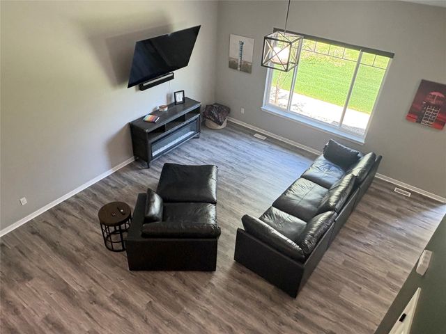 423 Spring Crest Lane, Waukee, IA 50263