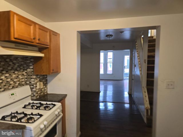 1121 CLEVELAND ST, Baltimore, MD 21230