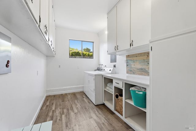 727 Cindy Ln, Petaluma, CA 94952