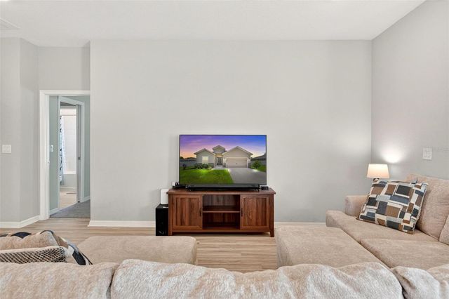 569 SILVER COURSE RADIAL, Ocala, FL 34472