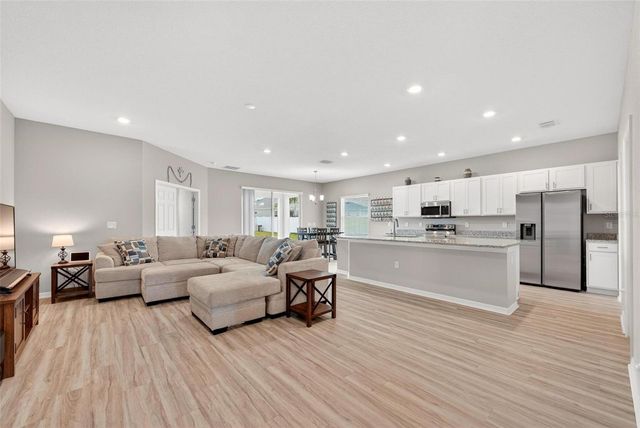 569 SILVER COURSE RADIAL, Ocala, FL 34472
