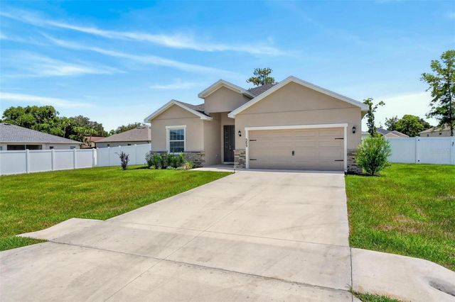 569 SILVER COURSE RADIAL, Ocala, FL 34472
