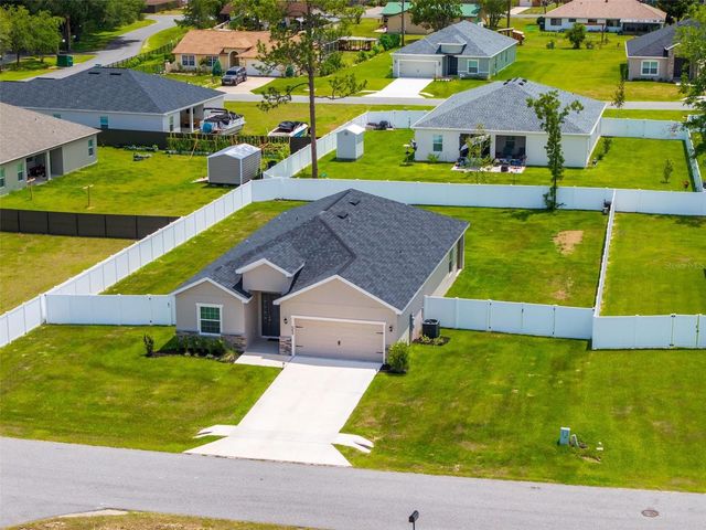 569 SILVER COURSE RADIAL, Ocala, FL 34472