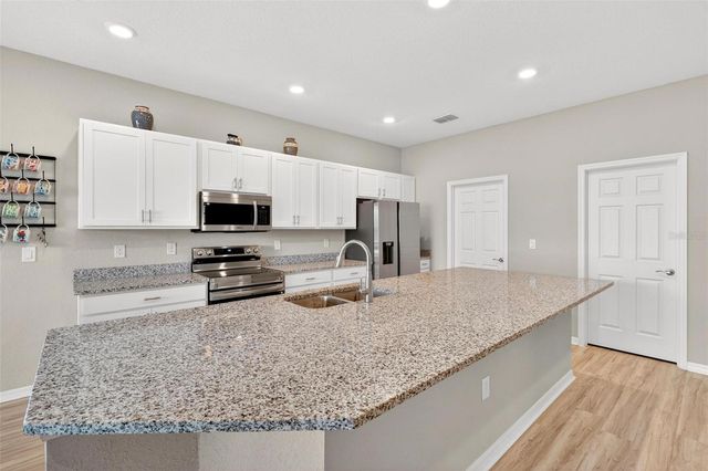 569 SILVER COURSE RADIAL, Ocala, FL 34472