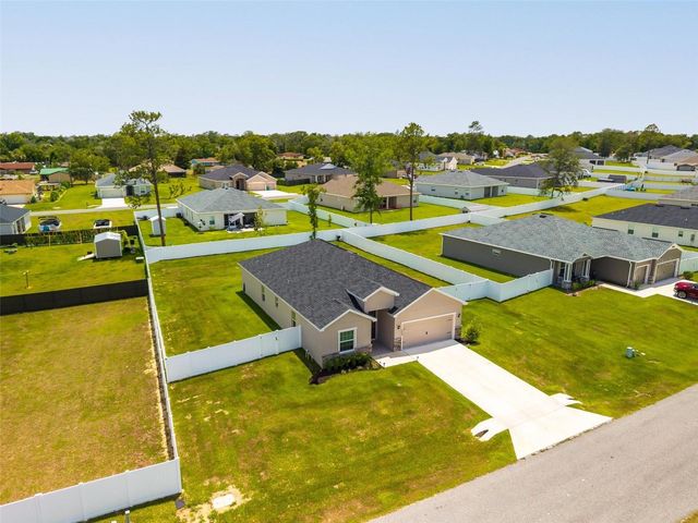 569 SILVER COURSE RADIAL, Ocala, FL 34472