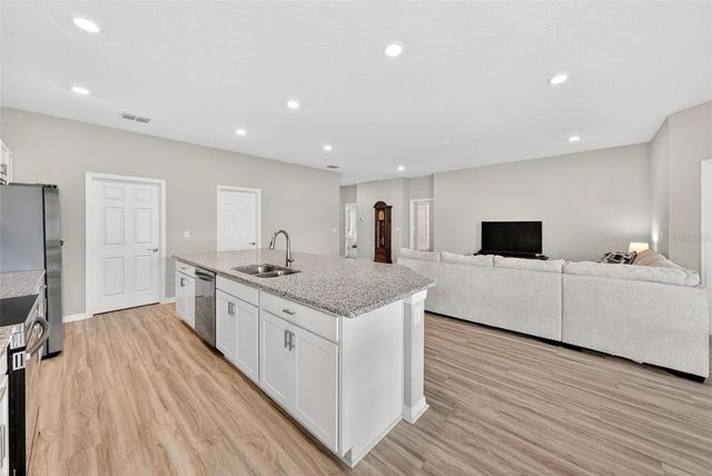 569 SILVER COURSE RADIAL, Ocala, FL 34472