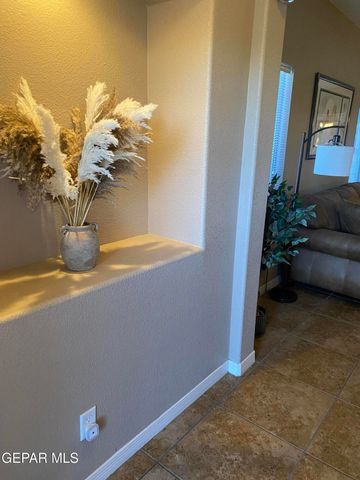 2836 Bear Rock Place, El Paso, TX 79938