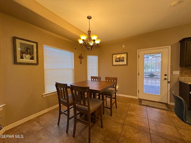 2836 Bear Rock Place, El Paso, TX 79938