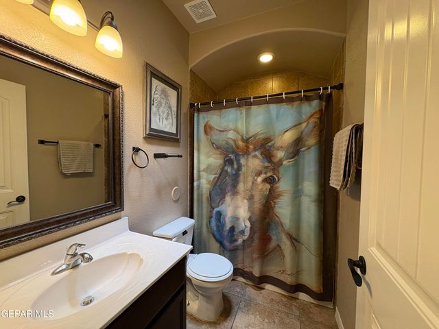 2836 Bear Rock Place, El Paso, TX 79938