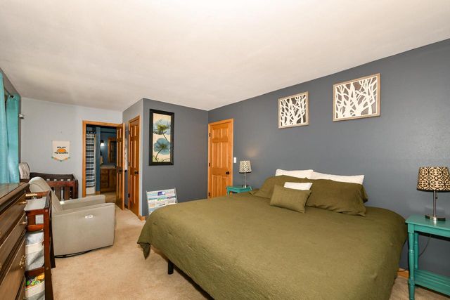45 N Maria DRIVE, Elkhorn, WI 53121