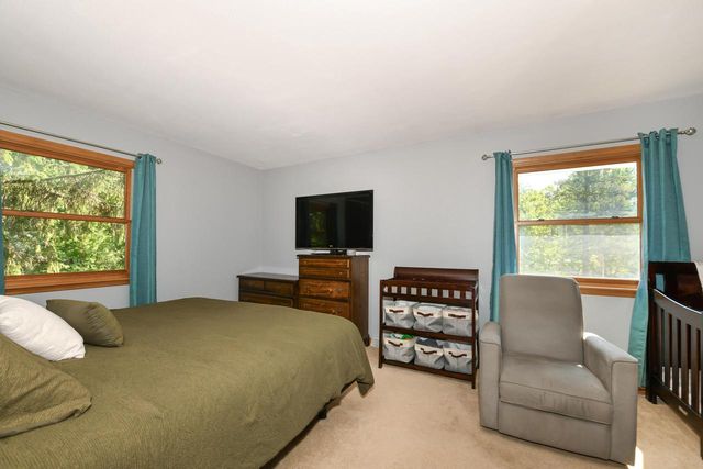 45 N Maria DRIVE, Elkhorn, WI 53121