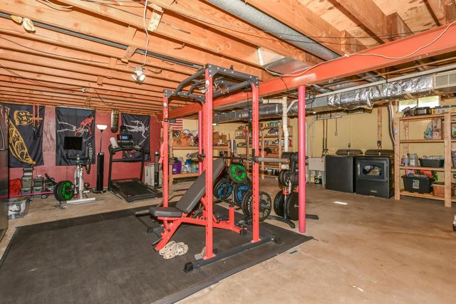 45 N Maria DRIVE, Elkhorn, WI 53121