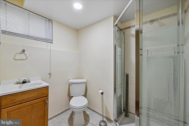 6703 VANESSA DR, Lanham, MD 20706