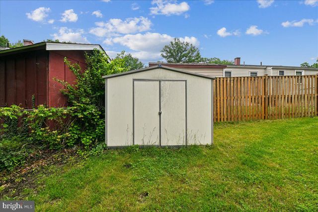 6703 VANESSA DR, Lanham, MD 20706