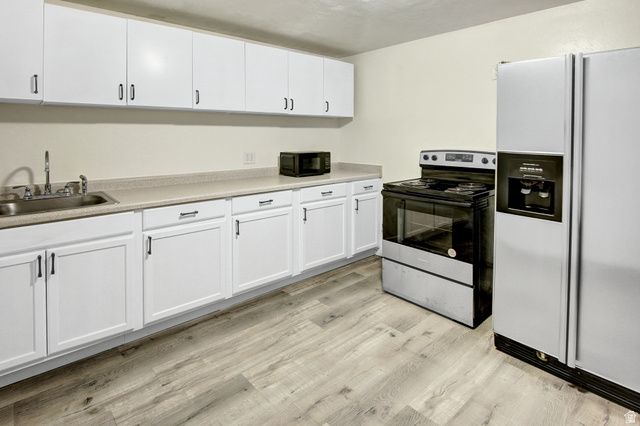 5478 W WINDMILL DR, West Jordan, UT 84081