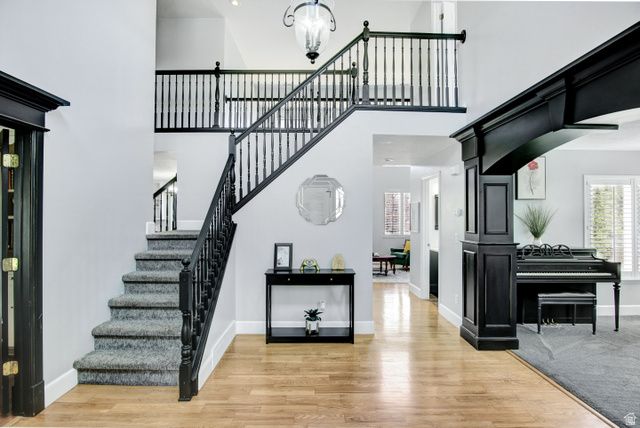 5478 W WINDMILL DR, West Jordan, UT 84081