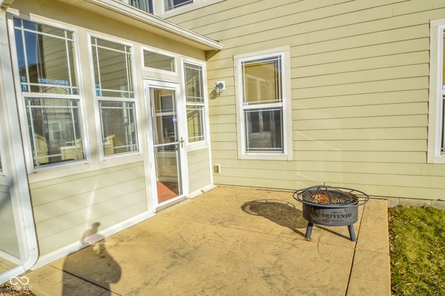 5202 Hearst Lane, Indianapolis, IN 46239