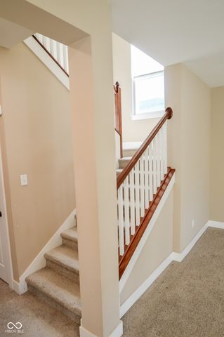 5202 Hearst Lane, Indianapolis, IN 46239