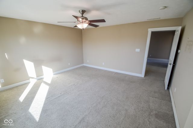 5202 Hearst Lane, Indianapolis, IN 46239