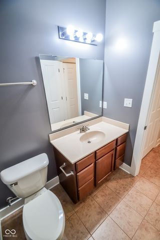 5202 Hearst Lane, Indianapolis, IN 46239