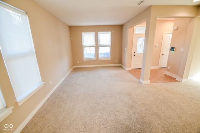 5202 Hearst Lane, Indianapolis, IN 46239