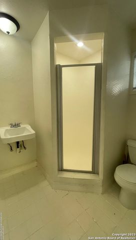 115 Camargo REAR, San Antonio, TX 78210