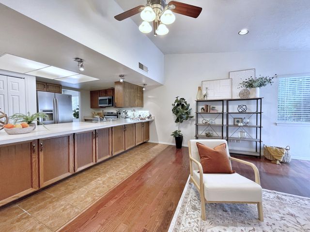 8209 Eddy Avenue NE, Albuquerque, NM 87109