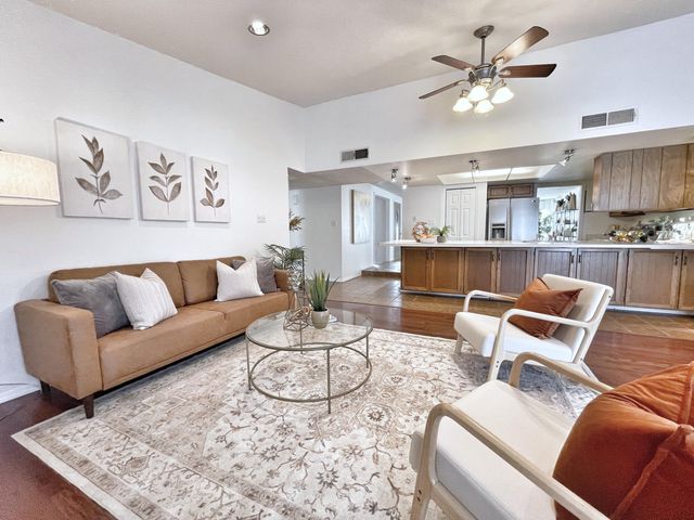 8209 Eddy Avenue NE, Albuquerque, NM 87109